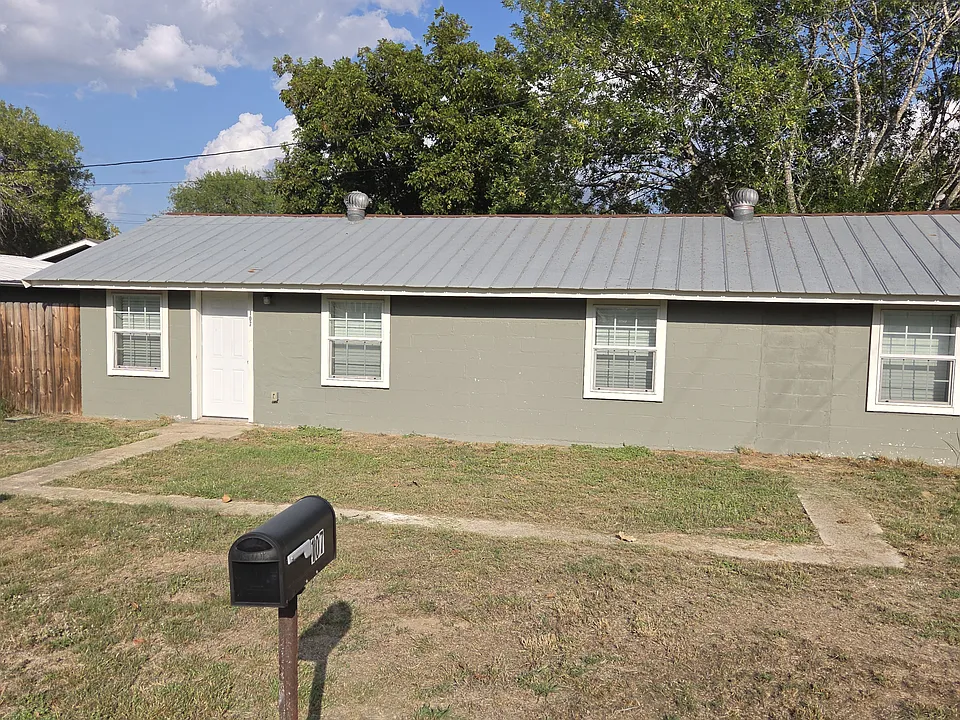 107 Winship Rd #107
