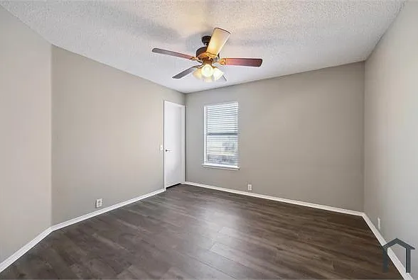 217 Amber Ridge Dr — Photo 13