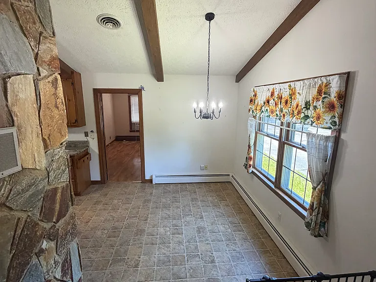 11133 Cedar Ln — Photo 10