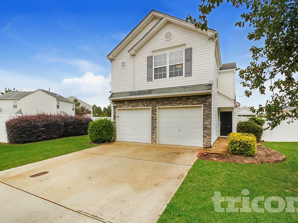 1st image of 104 Silver Ridge Dr