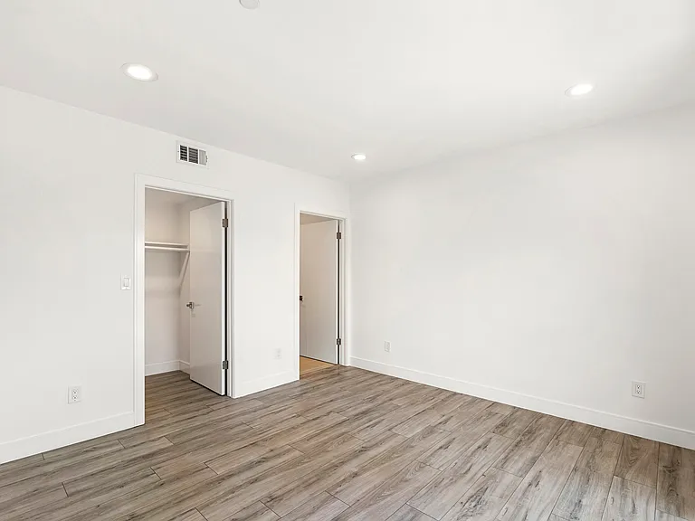 2414 S West View St #2416.5 — Photo 15