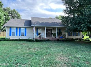 153 Michael Ln, Madisonville, TN 37354