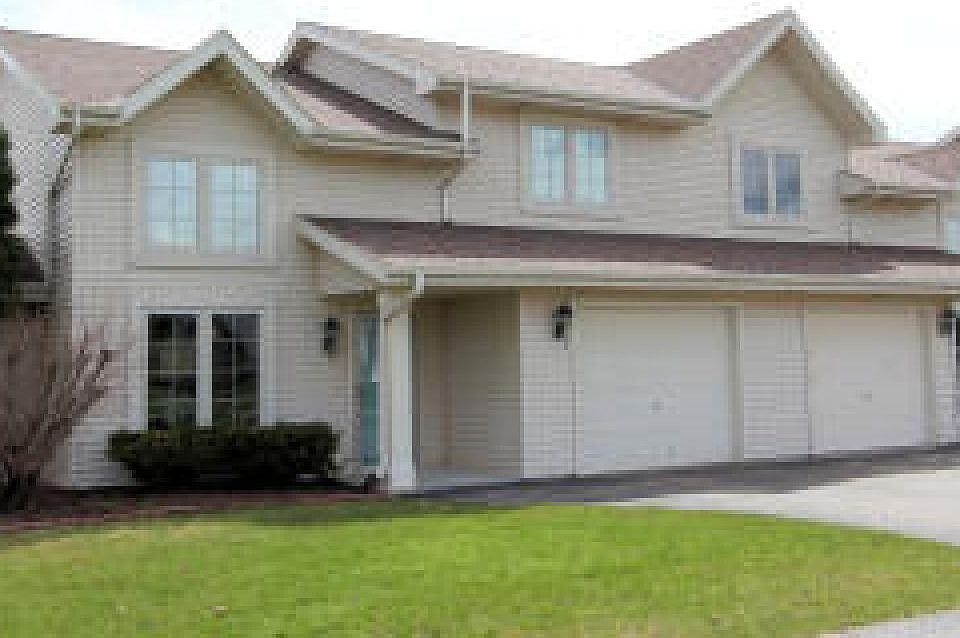 1st image of W1058 Lewis Ln APT 1