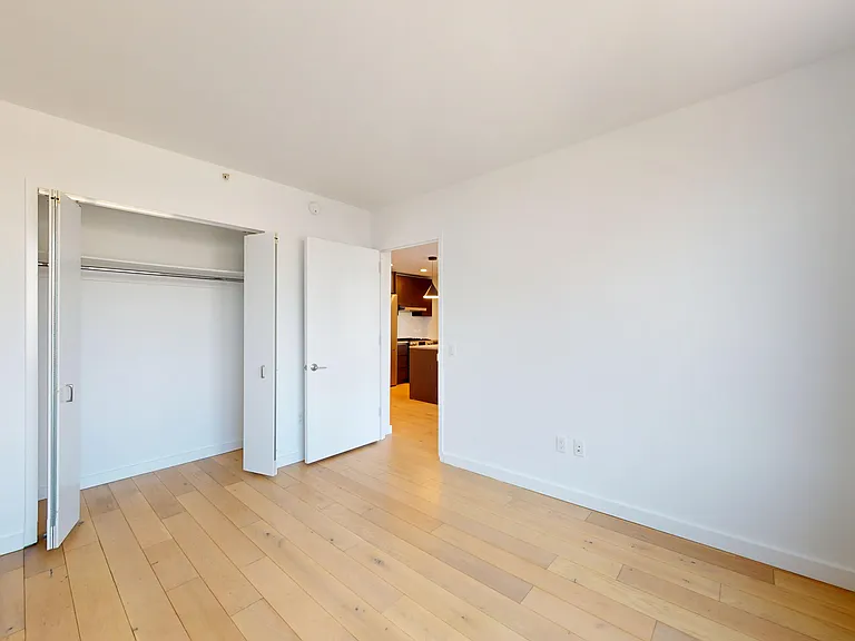 144-74 Northern Blvd #5H — Photo 8