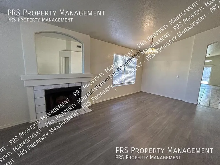 51 N Del Pueblo Pl — Photo 5