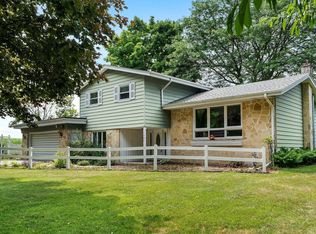 1381 Western Ave, Cedarburg, WI 53012