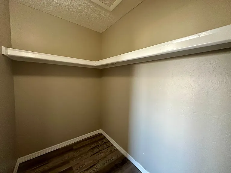 829 Gleason Pkwy — Photo 18