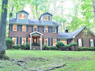1446 Fox Forest Ct, Lilburn, GA 30047