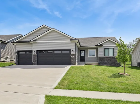 1811 Crabapple Ln, Granger, IA 50109