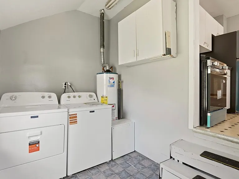 217 Alice St — Photo 11