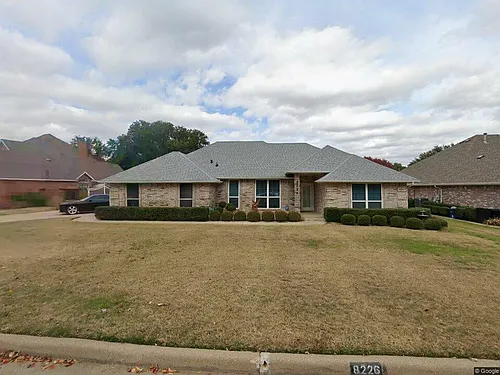 8226 Meadowside Dr Photo 1 8226 Meadowside Dr Photo 1