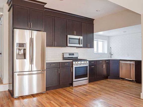5th image of 56 Wayne St #3
