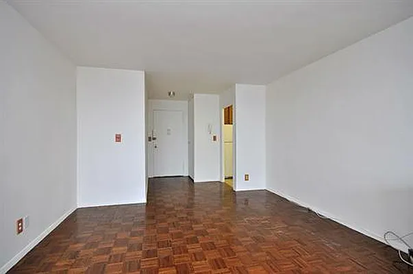 Sold by Chintan Trivedi | media 5