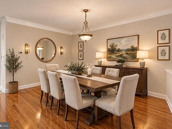 4th image of 5 Carter Ln