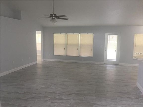 4th image of 3120 Lucaya Ave