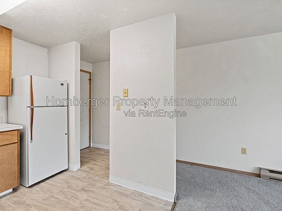 4th image of 2307 W Cleveland Ave #8