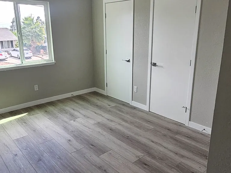 7060 Tuther Way — Photo 15