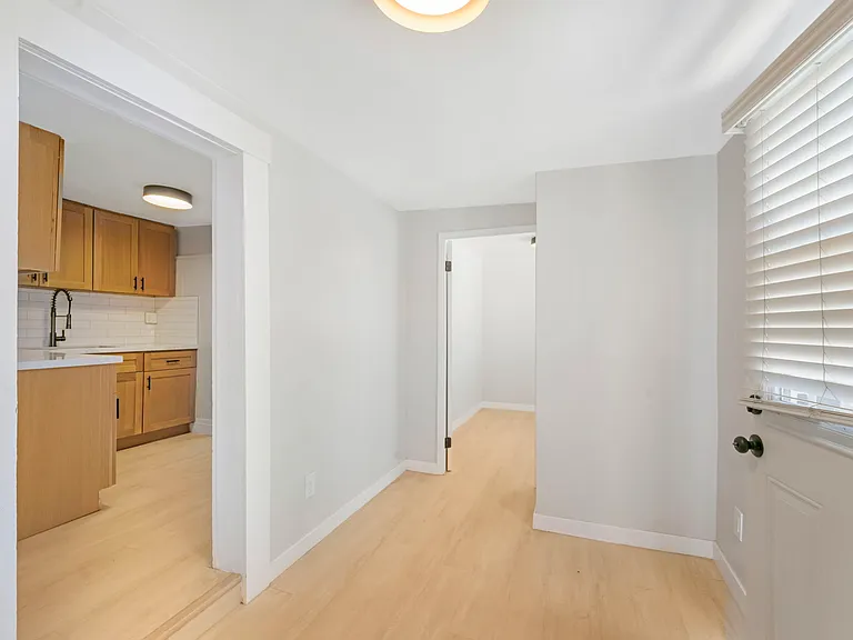 3290 Logan Ave #3290 — Photo 19