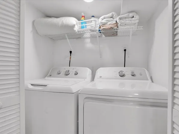 305 Sherman Avenue image 29 of 48