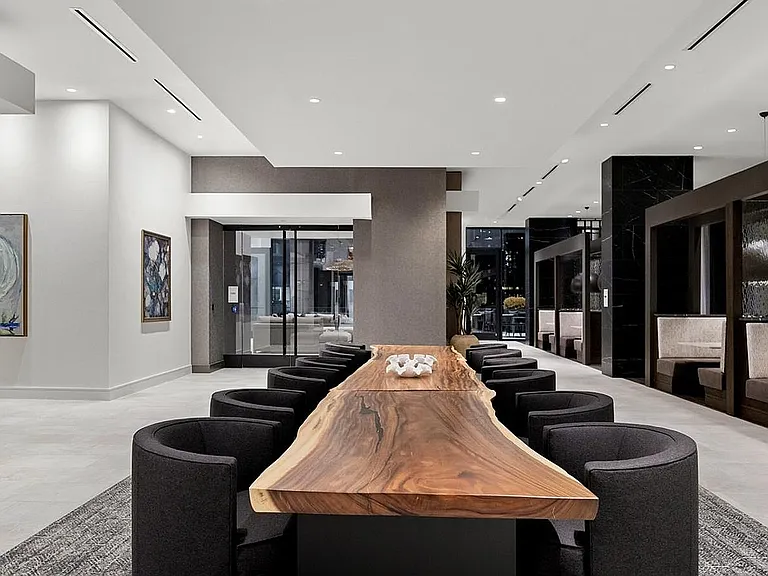 Lounge-Kitchen