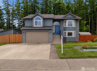 771 Carriage Ct W, Eatonville, WA 98328