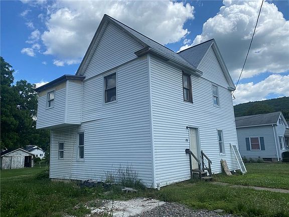 5th image of 19 Liberty St