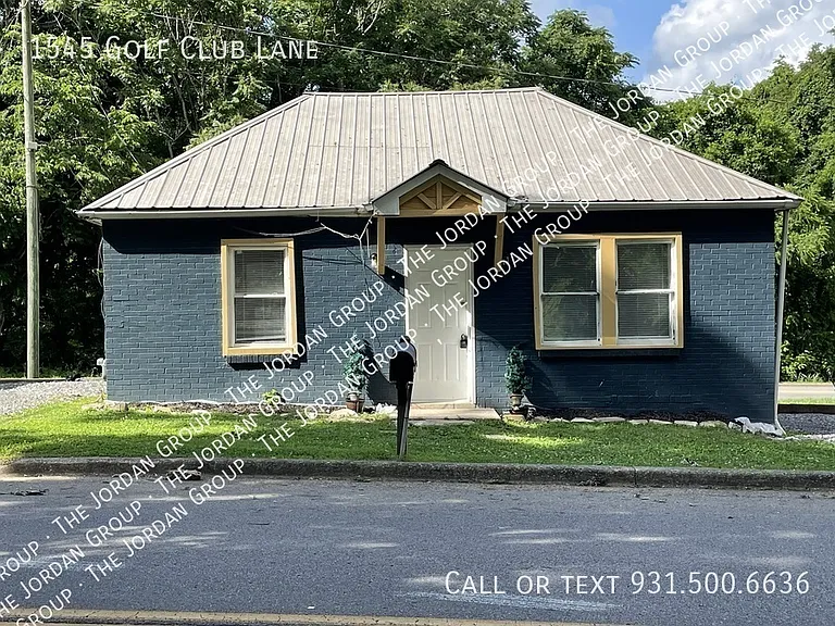 1545 Golf Club Ln — Photo 1