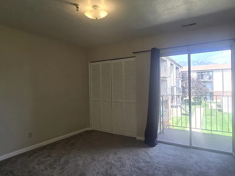 1118 E 6600 S #C6 — Photo 7