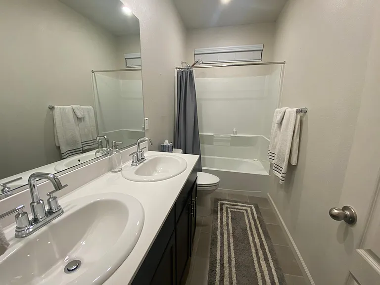 5032 Grasscreek Dr — Photo 20