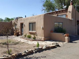 10 Vicksville Rd, Cerrillos, NM 87010