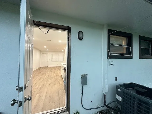 128 NW 2nd Ave #128A — Photo 30