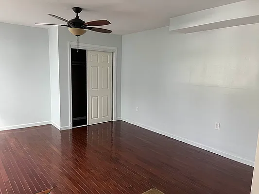 Rented by John R. Real Estate | media 11