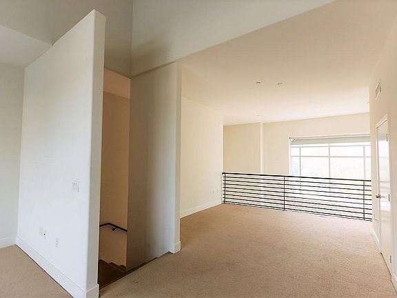 2nd image of 730 W Doran St APT 207