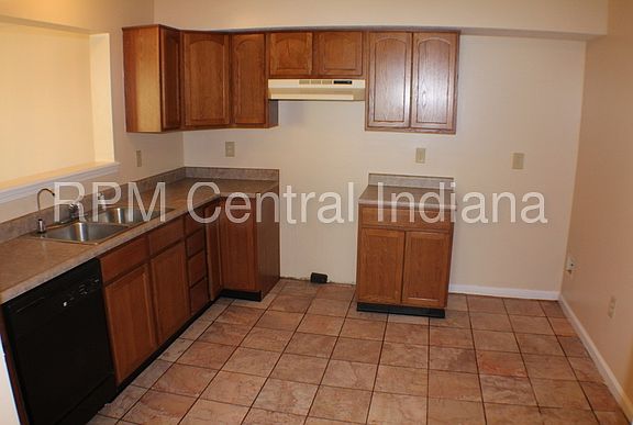 4th image of 10827 Cedar Pine Dr