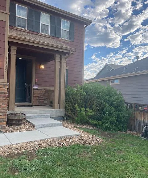 3335 Hawthorne Ln — Photo 5