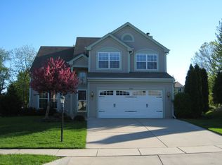 1246 River Place Blvd, Waukesha, WI 53189