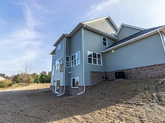 5th image of 5162 Indianwood Dr