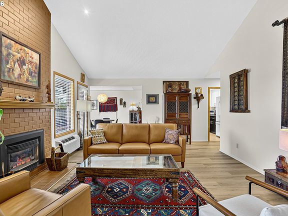 4th image of 16398 SW 130th Ter APT 89