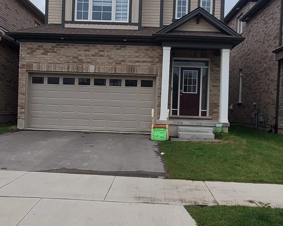 19 Saddlebrook Ct