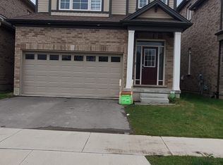 19 Saddlebrook Ct, Kitchener, ON N2R 0P6