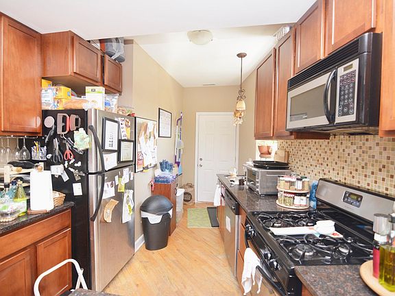 5th image of 1623 W Wallen Ave Unit P-5