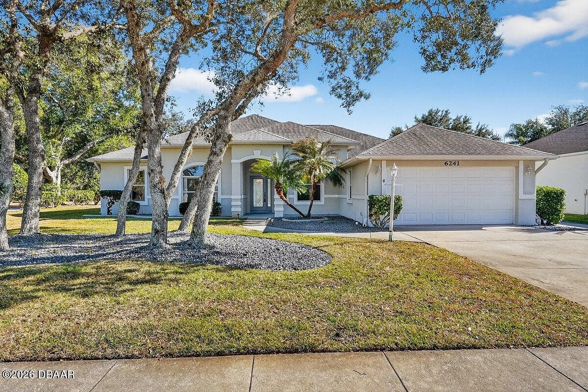 6241 Saint Thomas Ct