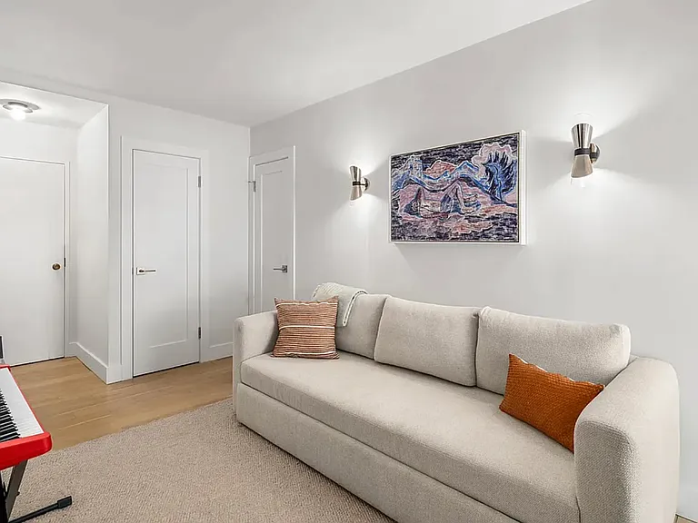 69 5th Ave #9GH — Photo 10
