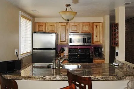1415 Park Ave #101 — Photo 5
