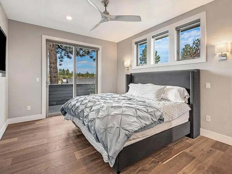 1315 NW Mount Washington Dr — Photo 30
