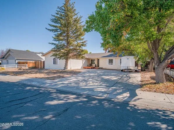 747 E Peak Ln, Gardnerville, NV 89460