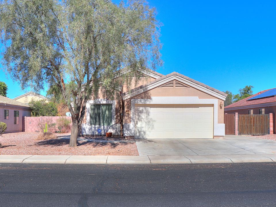 1st image of 1646 E Cardinal Dr