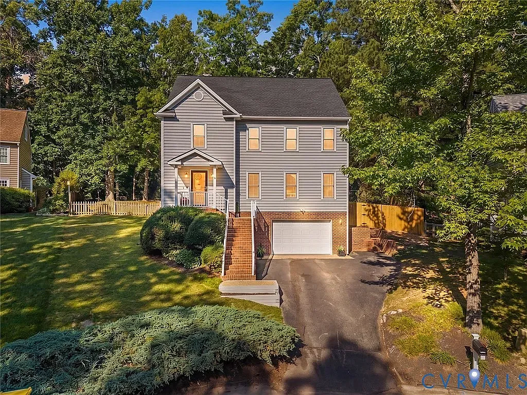5 bed, 3.5 bath, 3397 sqft, $3,700 — Photo 1