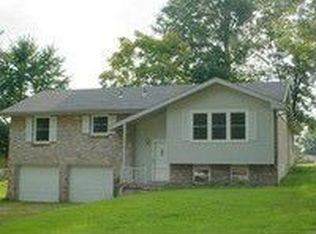3450 Horseshoe Rd, Jefferson City, MO 65109