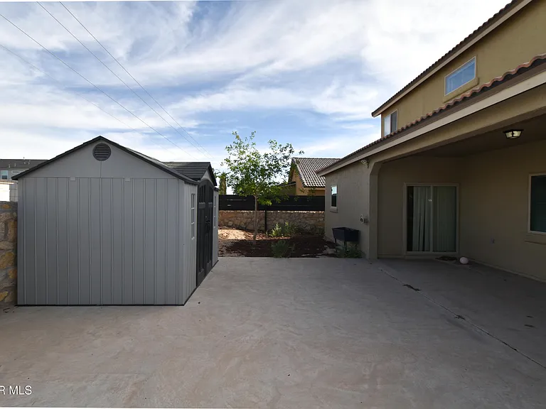 300 Saltford Pl — Photo 20